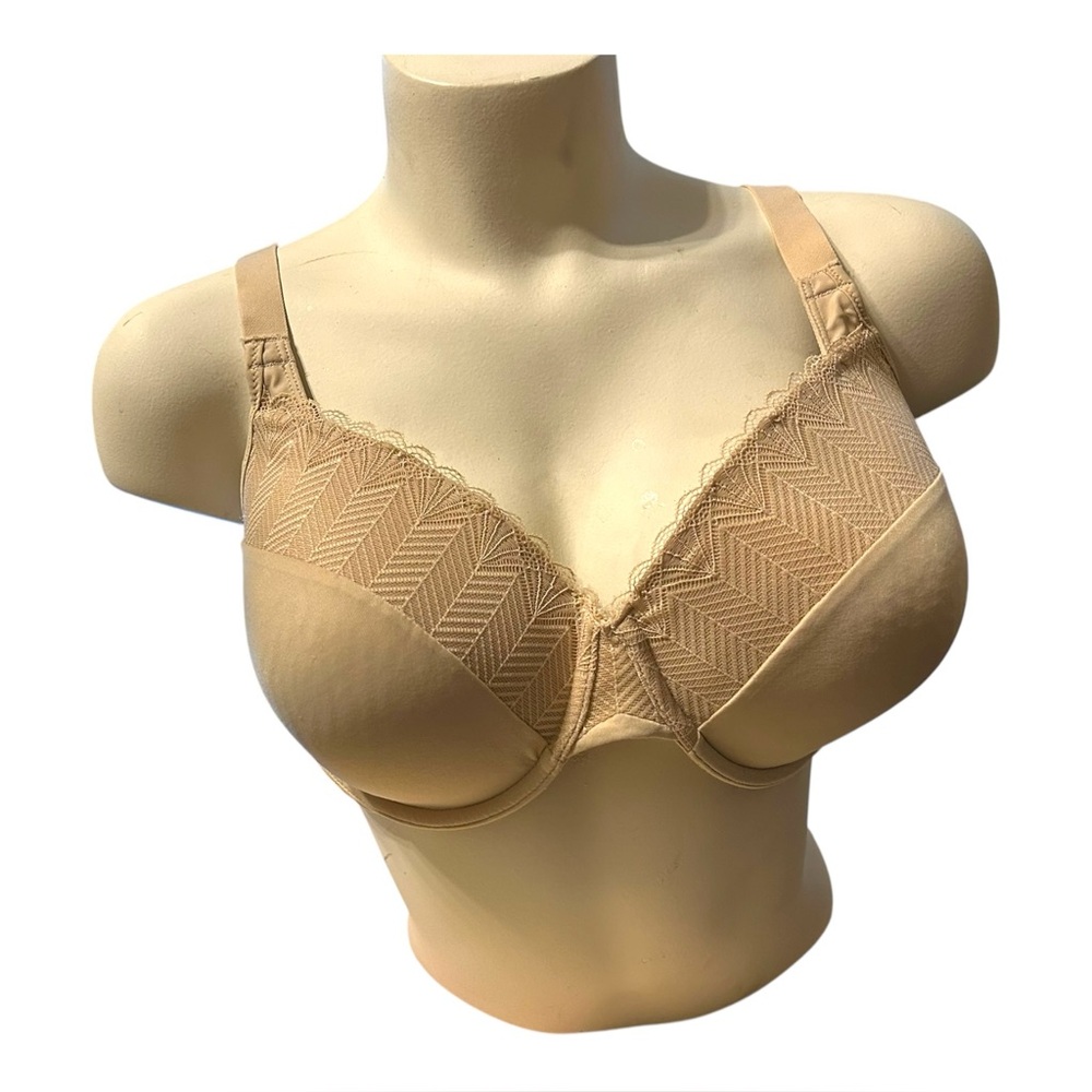 Bali For Comfort Back Smoothing Full Coverage Underwire Beige Nude Bra 40C